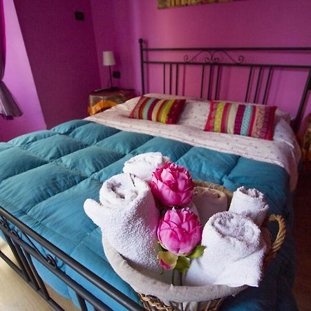 Bed and Breakfast Ghiro Ghiotto П'єтра-Лігуре Екстер'єр фото