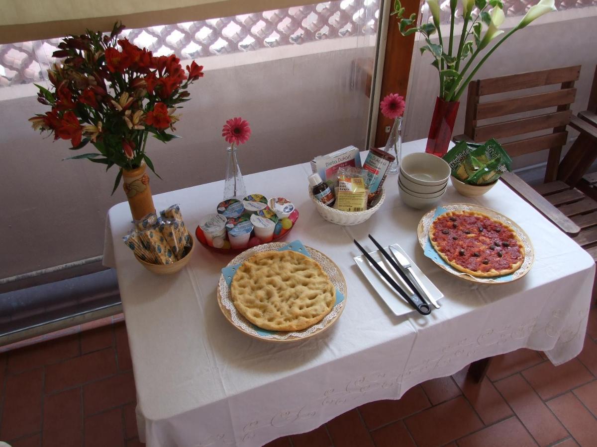 Bed and Breakfast Ghiro Ghiotto П'єтра-Лігуре Екстер'єр фото